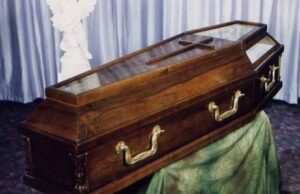 Κηδεία της κοινής λογικής